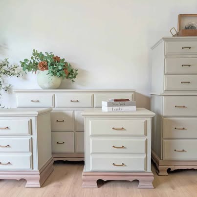 4 Pieces Bedroom Set - Dresser, Chest, 2 Nightstands - Modern Organic Neutral Taupe | Retrodern, Longwood FL