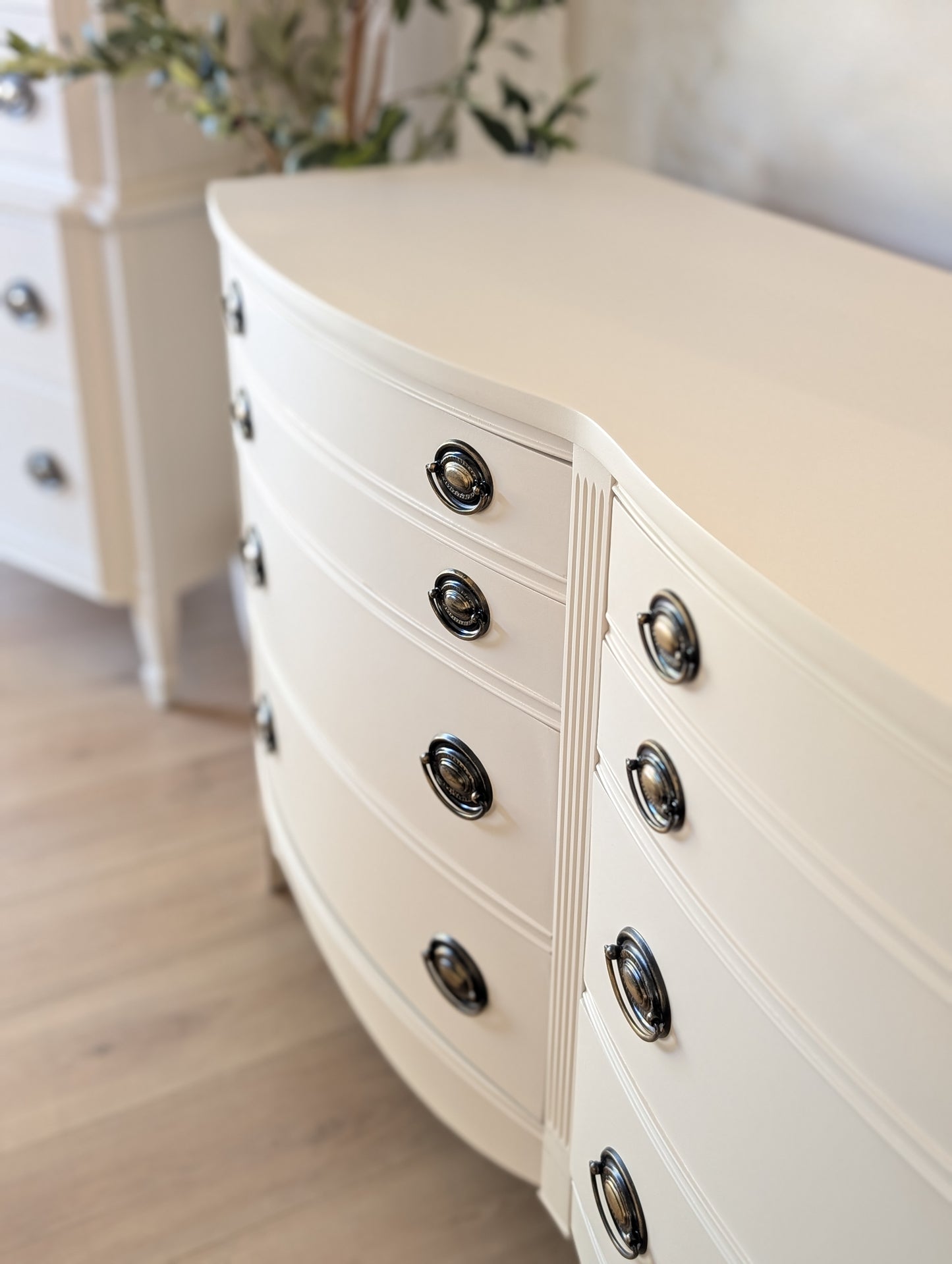 Dixie Dresser