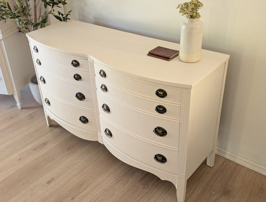Dixie Dresser